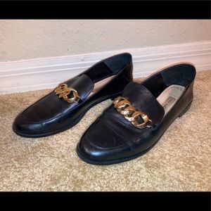 Black Zara women’s loafer